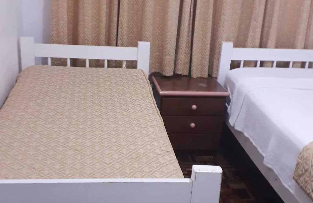 Casa Com Garagem Em Condominio-1