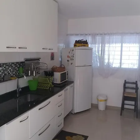 Casa Com Garagem Em Condominio-2